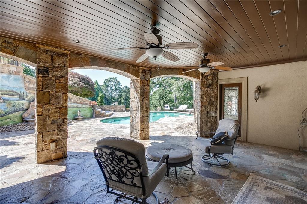 3245 Town Manor Circle