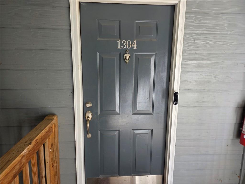 Madison at Village Green - Residential Lease