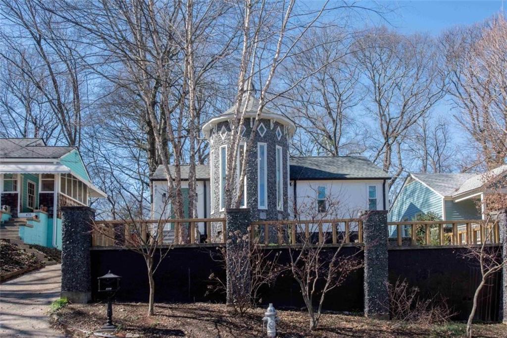 467 Stovall Street SE