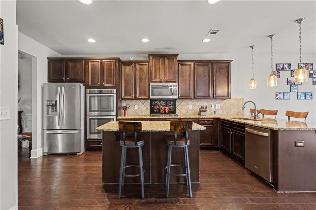 104 Gambier Cove
