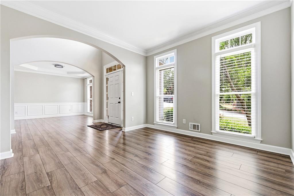 5211 Forest View Trail SE