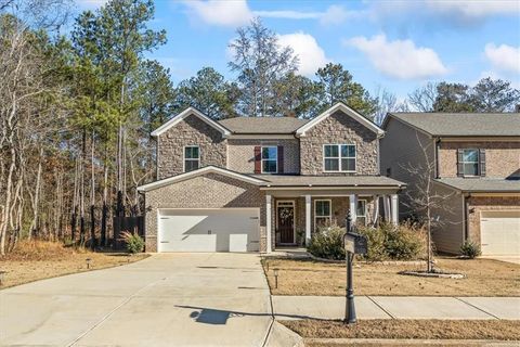 A home in Fairburn