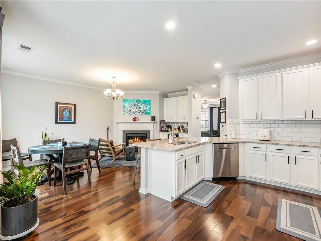 3501 Chattahoochee Summit Lane, Atlanta, Georgia image 11