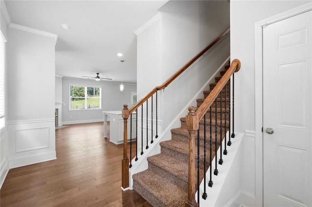 6464 Crosscreek Lane
