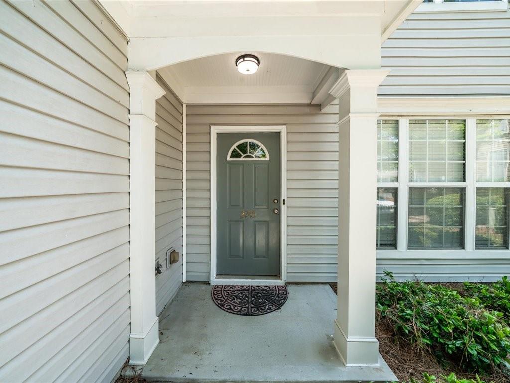 2745 Ashleigh Lane