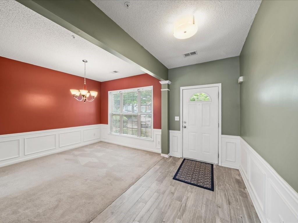 2745 Ashleigh Lane