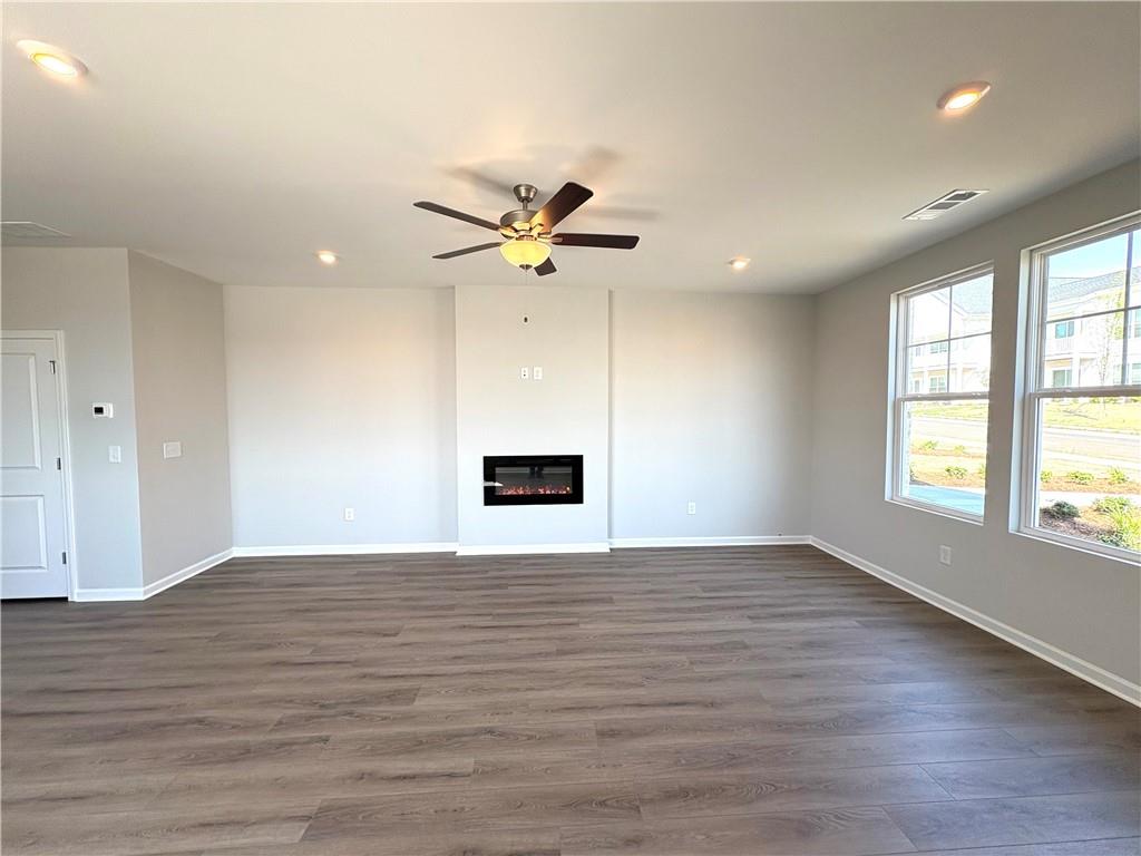 487 Crown Drive, Cartersville, Georgia image 3