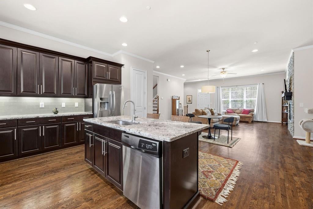 917 Dumaine Trace