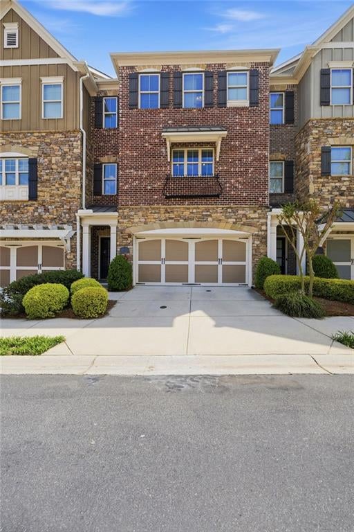 917 Dumaine Trace
