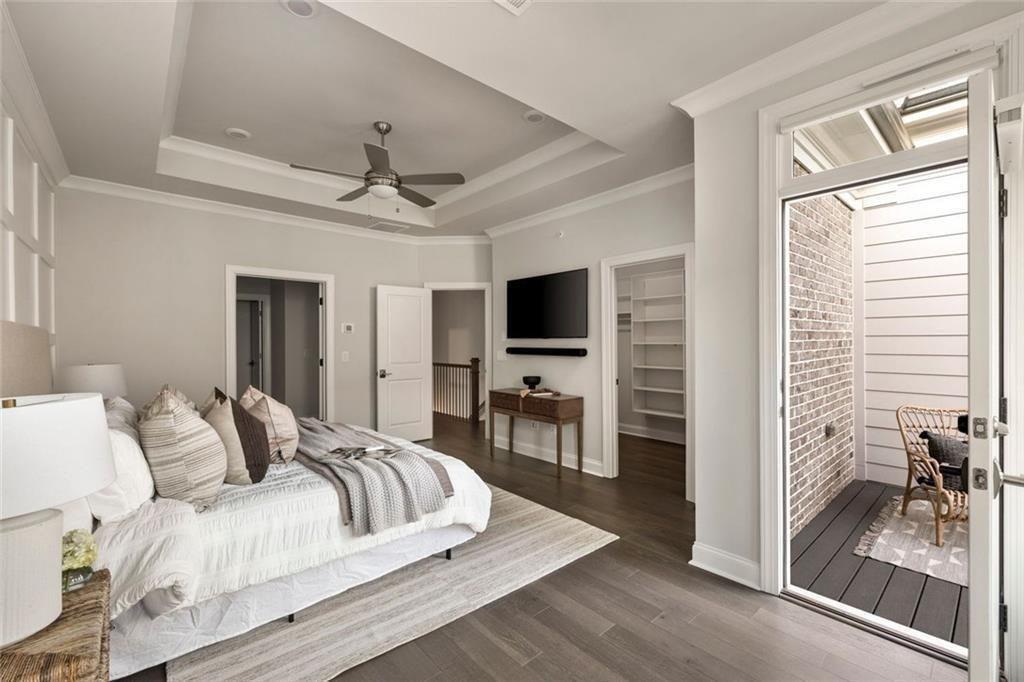 Towns On Thompson - Residential