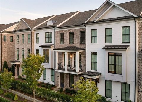 Townhouse For Sale - 220 Briscoe Way<br/> Alpharetta, GA 30009