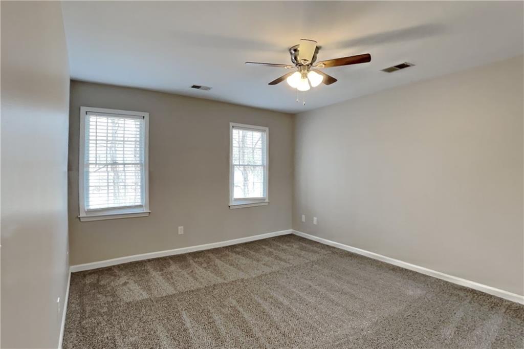 4614 Blakedale Circle, Roswell, Georgia image 9