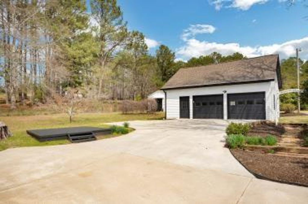 listing image 55