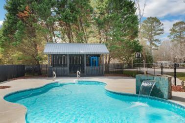 813 Sandy Creek Road, Fayetteville, Georgia image 5