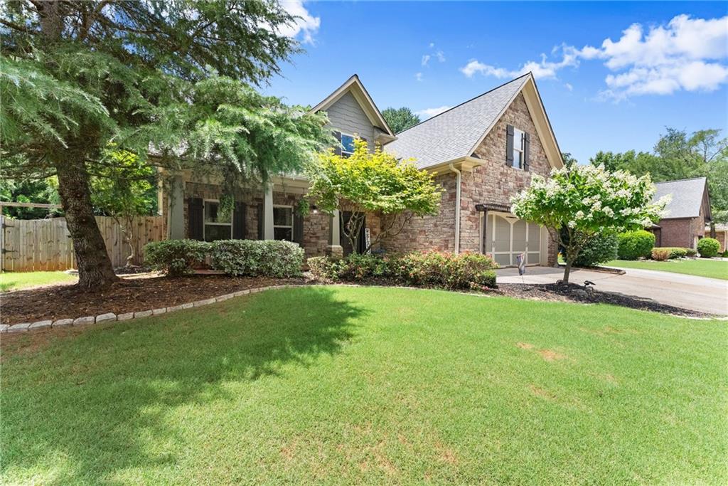 311 Lake Vista Drive