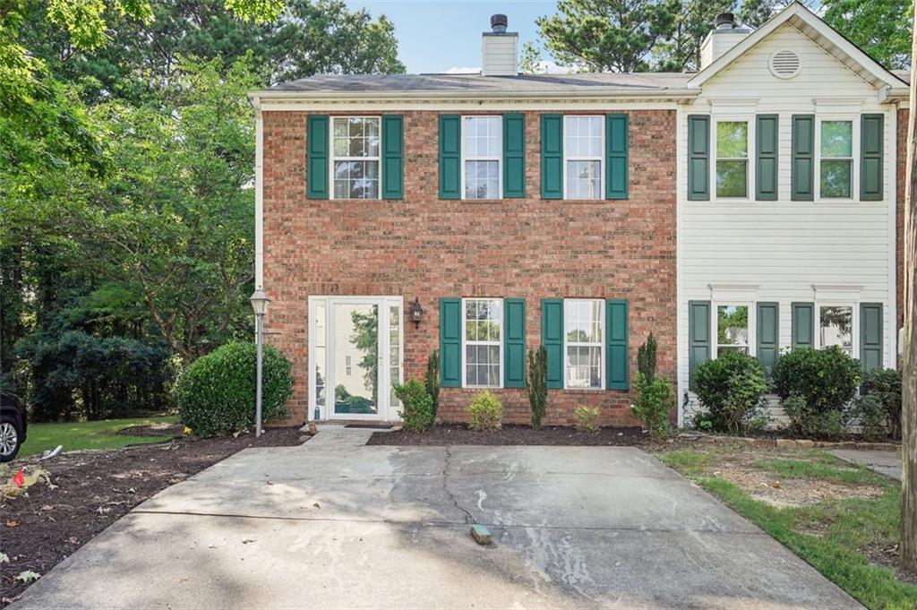 4491 Thorngate Lane