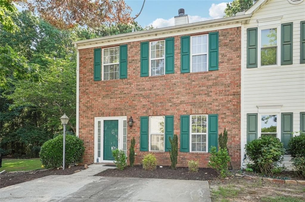 4491 Thorngate Lane