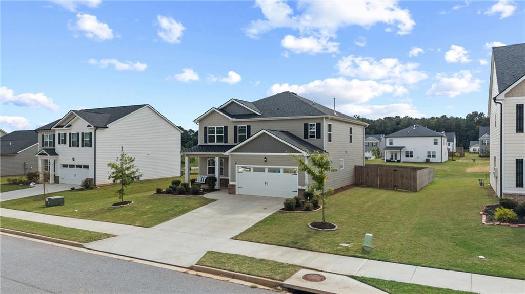 915 Graham Campbell Lane