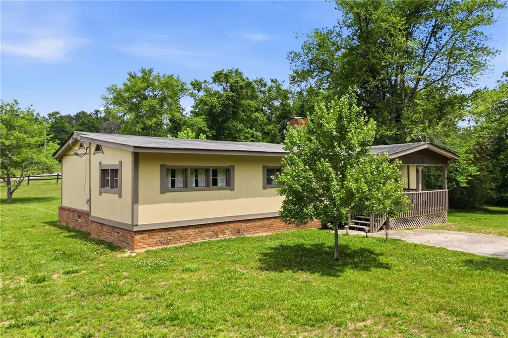 7470 Hightower Circle