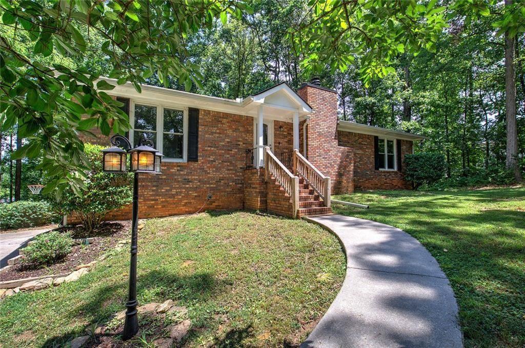 2140 McDuffie Road