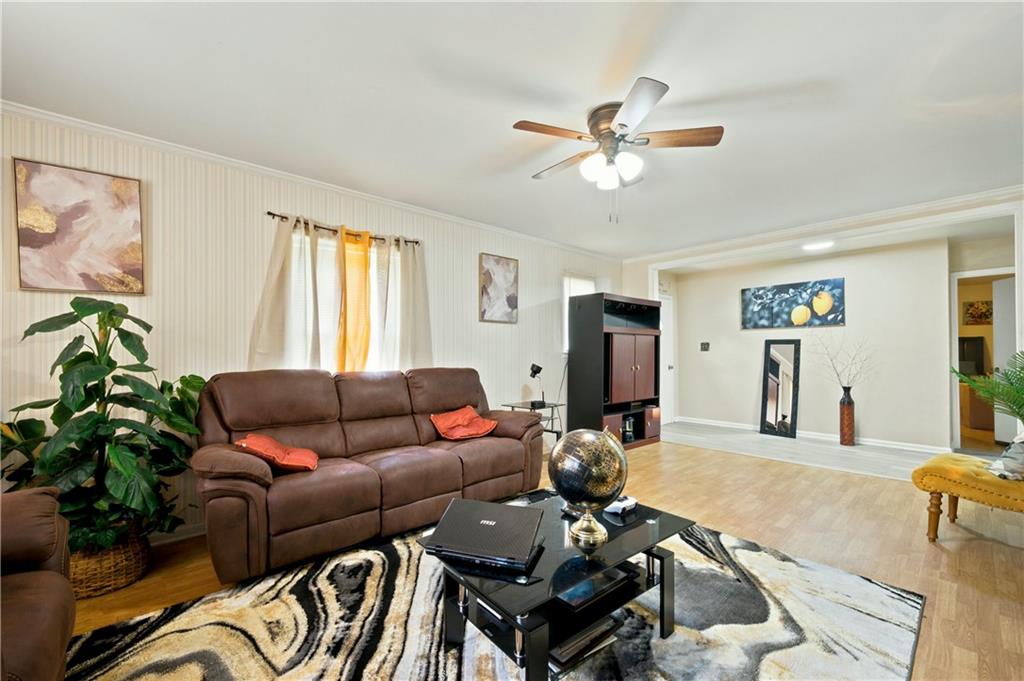 1020 Cedar Circle