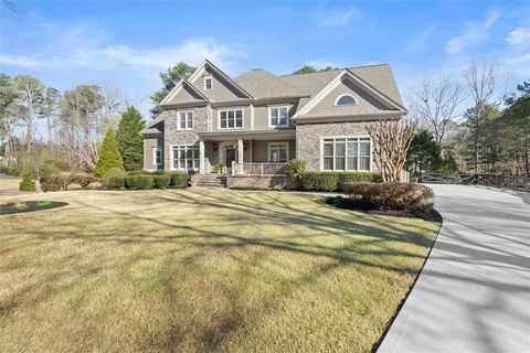 Homes For Sale - 750 Champions Close<br/> Milton, GA 30004