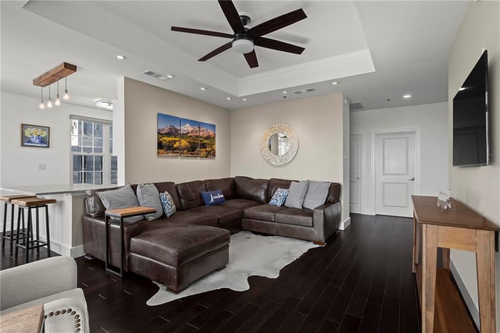 325 E Paces Ferry Road NE 1508