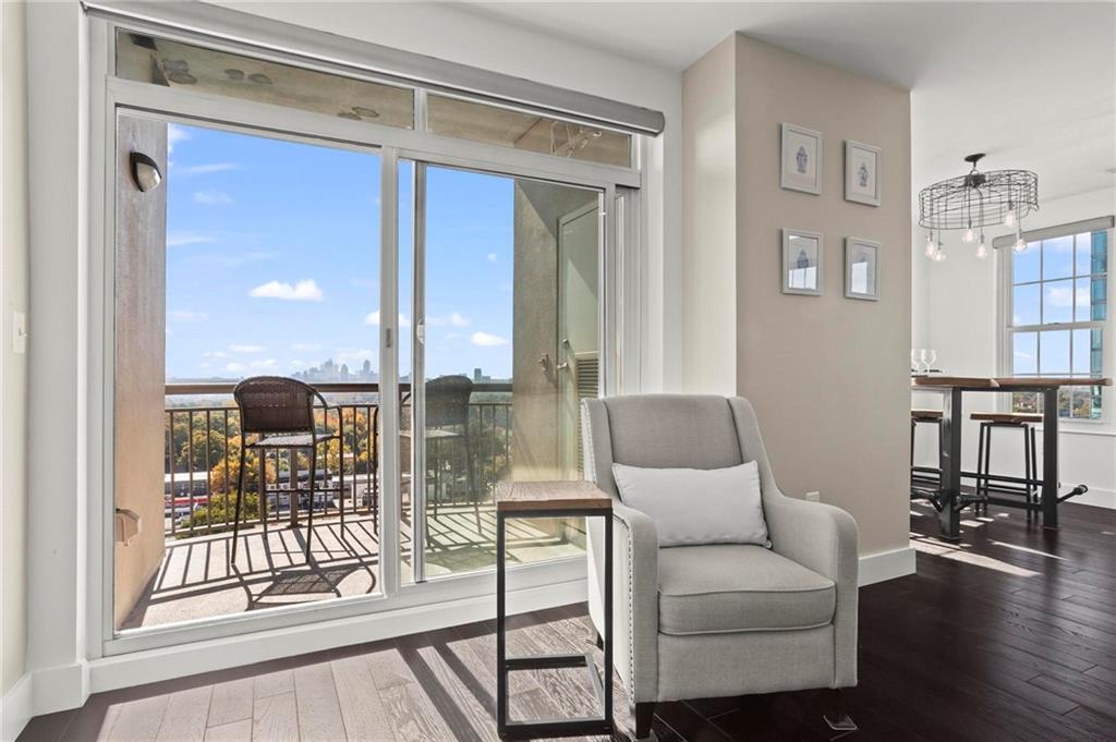 325 E Paces Ferry Road NE 1508