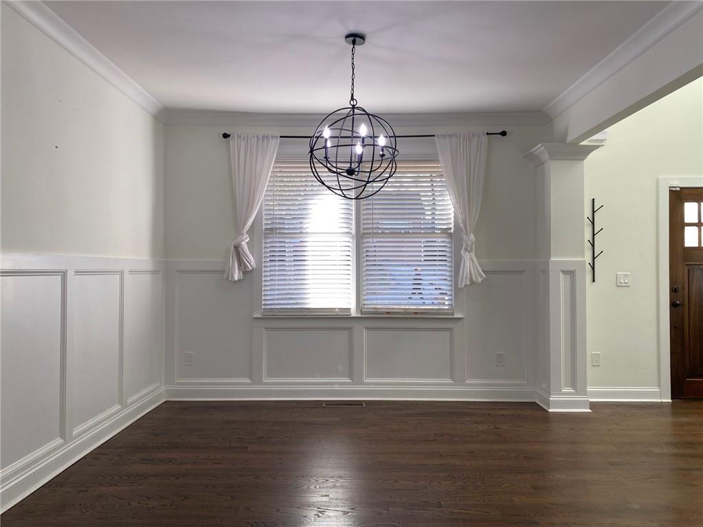 210 S Howard Street SE