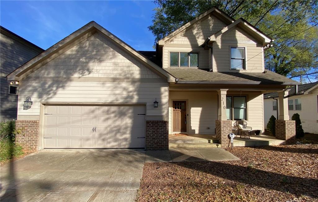 210 S Howard Street SE