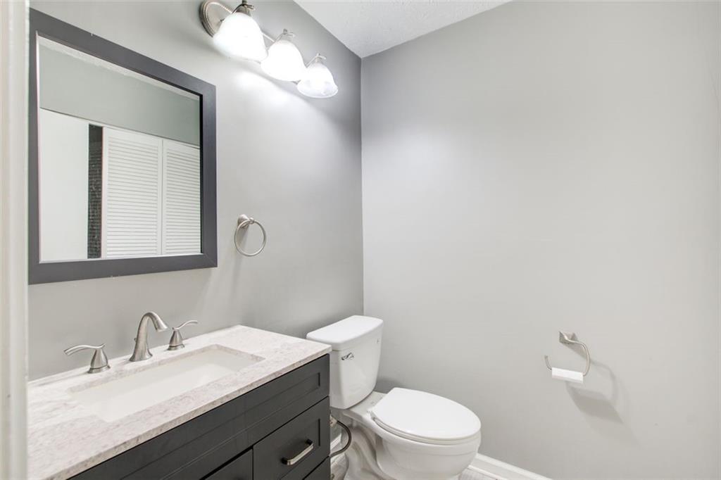 Parkaire Crossing - Residential