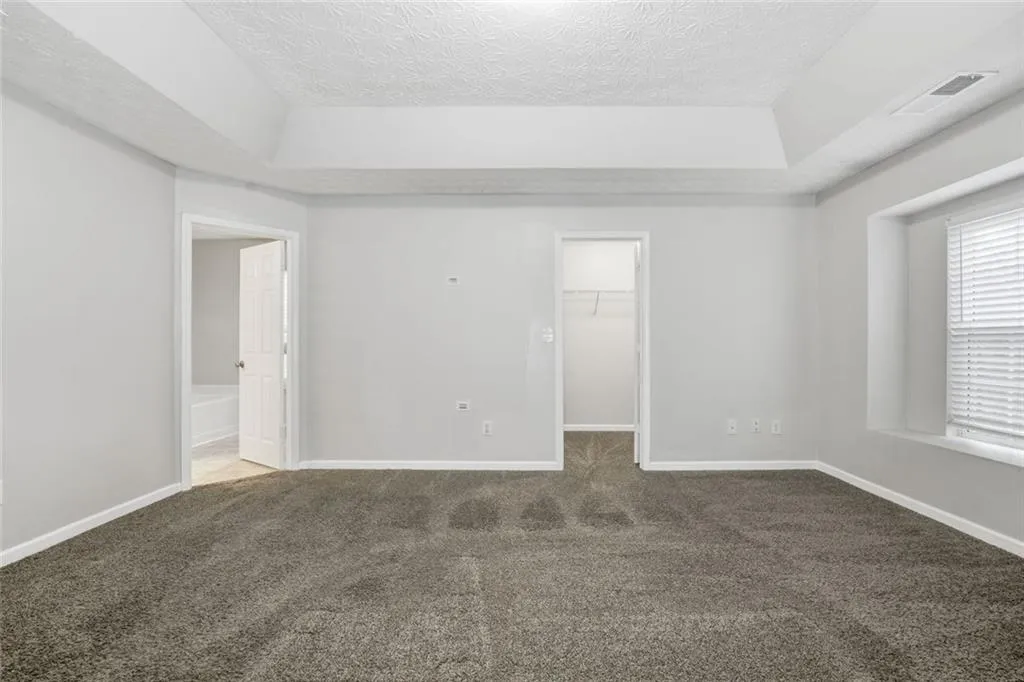 Atlanta, Georgia 30349, United States, 5 Bedrooms Bedrooms, ,3 BathroomsBathrooms,Residential,Active,252026