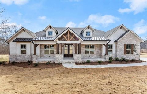 A home in Clarkesville