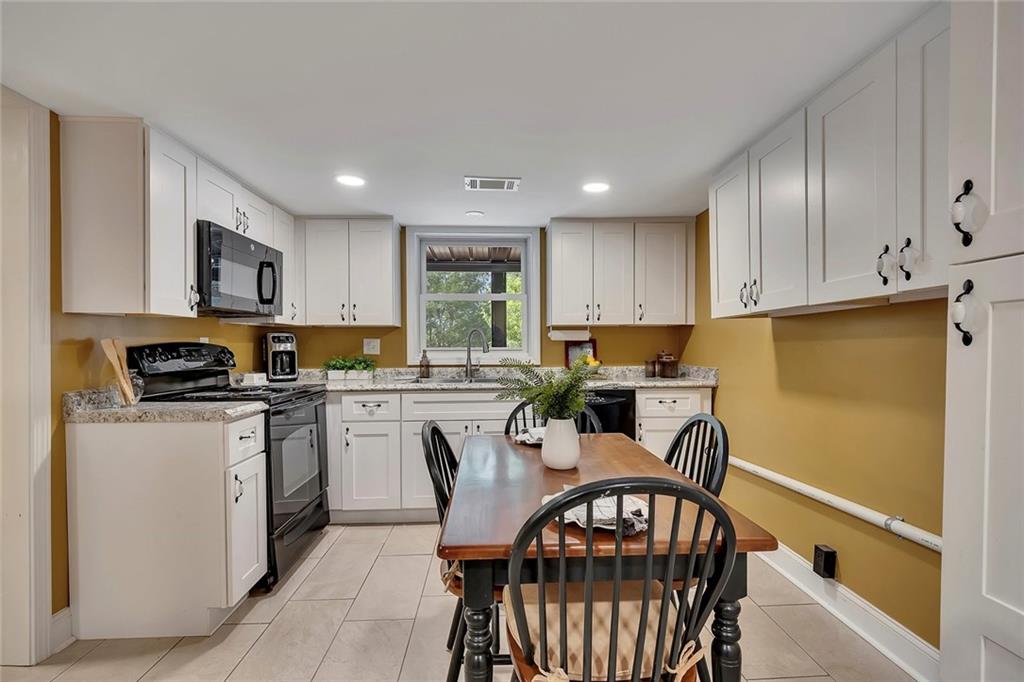 Ball Ground, Georgia, 30107, United States, 4 Bedrooms Bedrooms, ,3 BathroomsBathrooms,Residential,Active,2045717