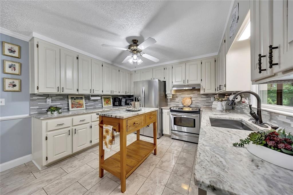 Ball Ground, Georgia, 30107, United States, 4 Bedrooms Bedrooms, ,3 BathroomsBathrooms,Residential,Active,2045717