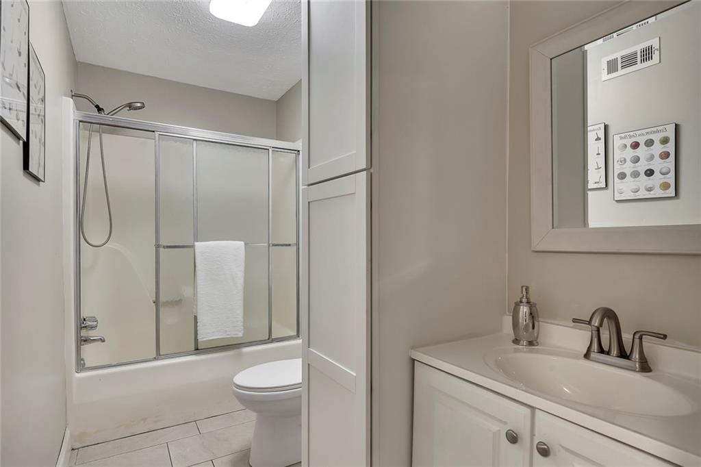 Ball Ground, Georgia, 30107, United States, 4 Bedrooms Bedrooms, ,3 BathroomsBathrooms,Residential,Active,2045717