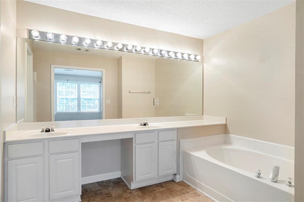 Windward Pointe - Residential Lease