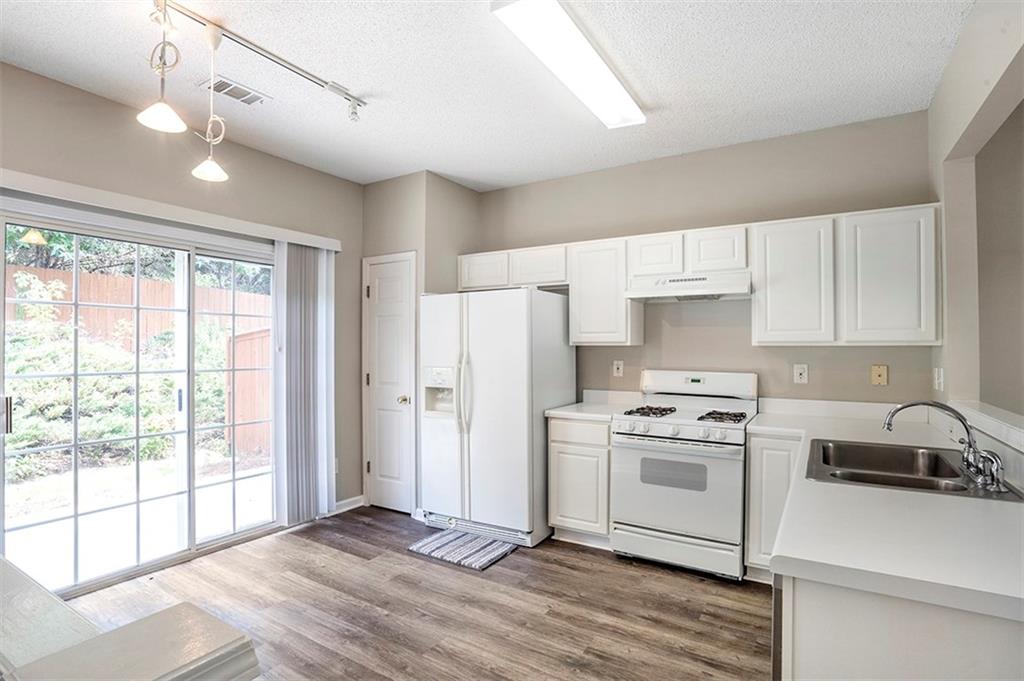 Windward Pointe - Residential Lease