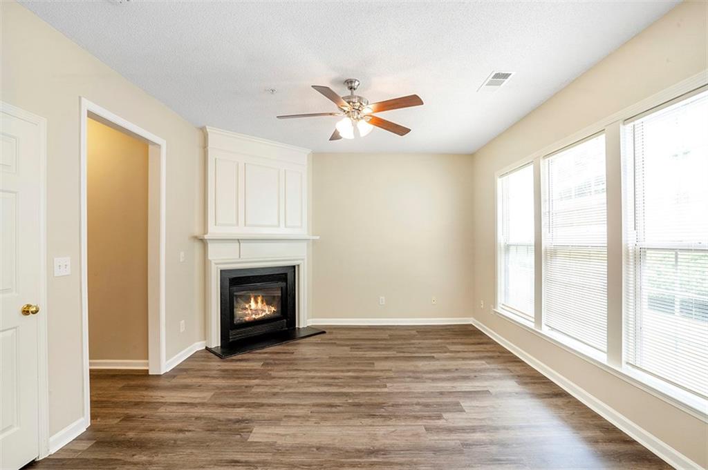 Windward Pointe - Residential Lease