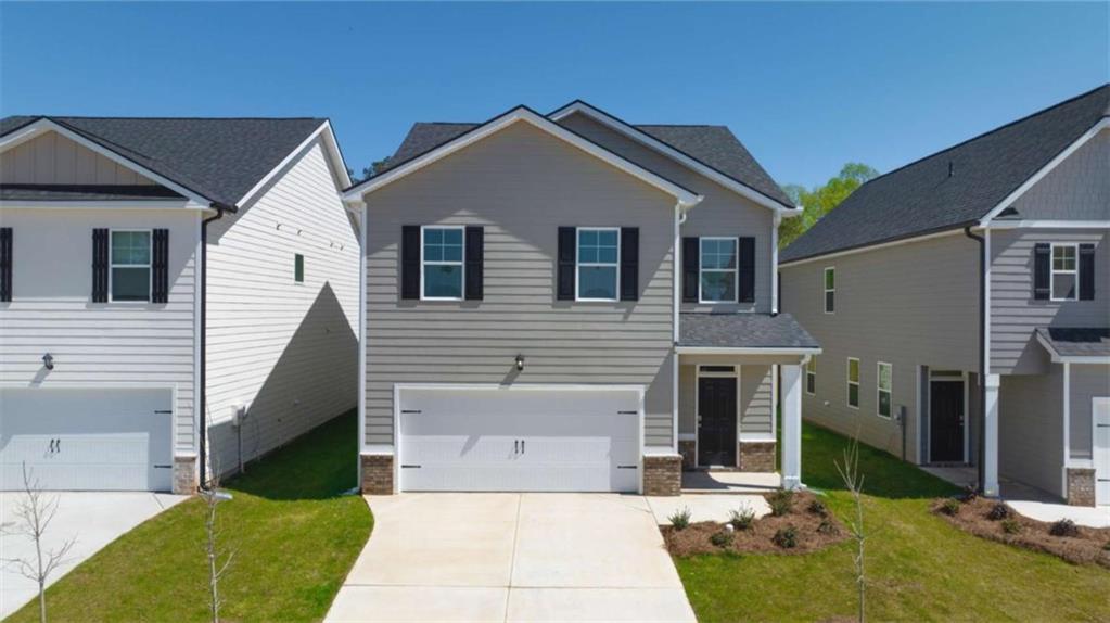 Photo 1 of 31 — 11989 Aukerman Way, Hampton, GA 30228