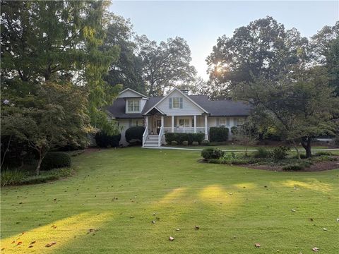 Photo of 3158 Saybrook Drive NE, Atlanta, GA 30319 (MLS # 7674498) Photo of 3158 Saybrook Drive NE, Atlanta, GA 30319 (MLS # 7674498)