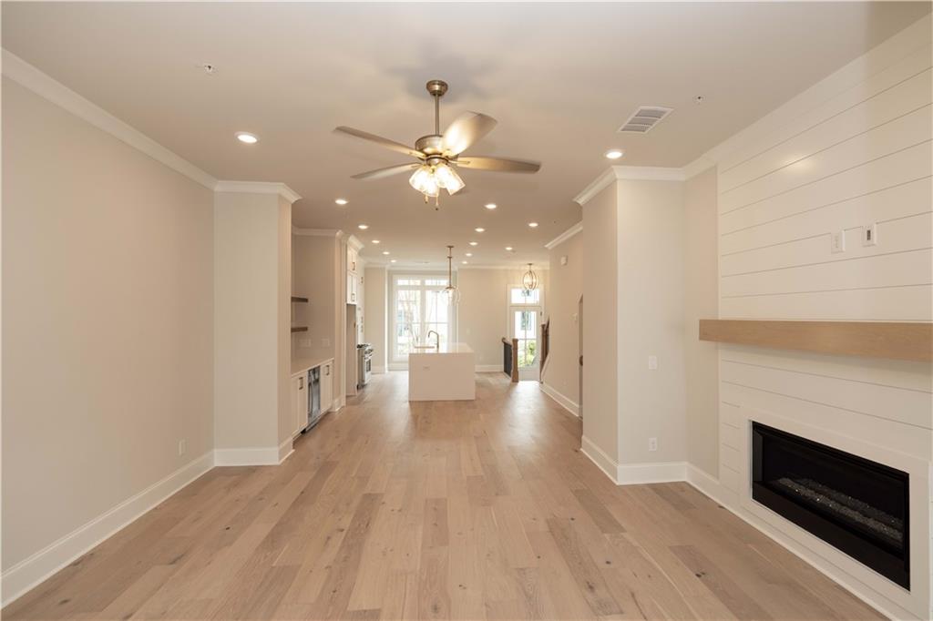 Towns on Thompson - Residential