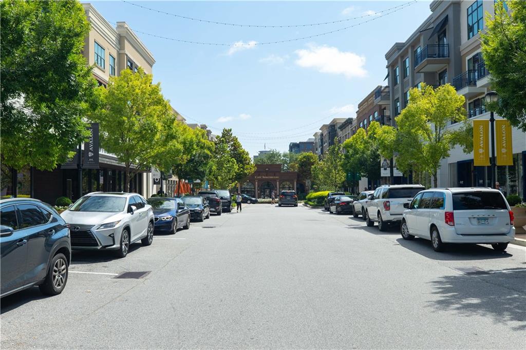 Towns on Thompson - Residential