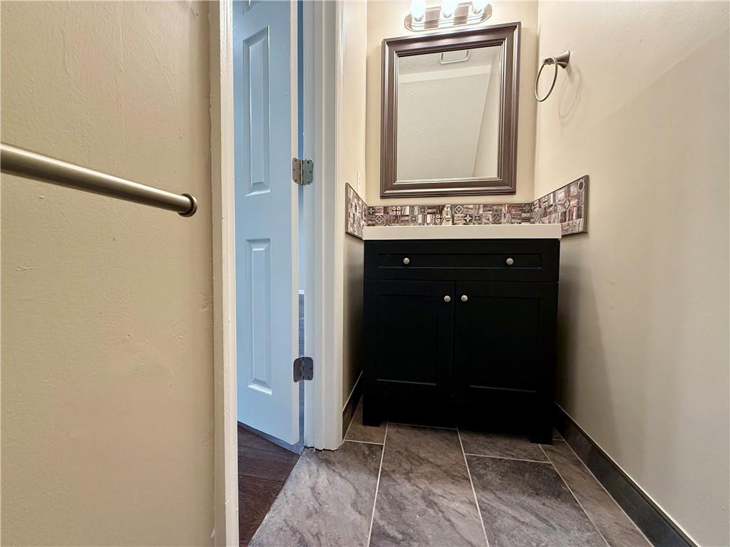 Oak Harbor Townhomes - Residential Lease