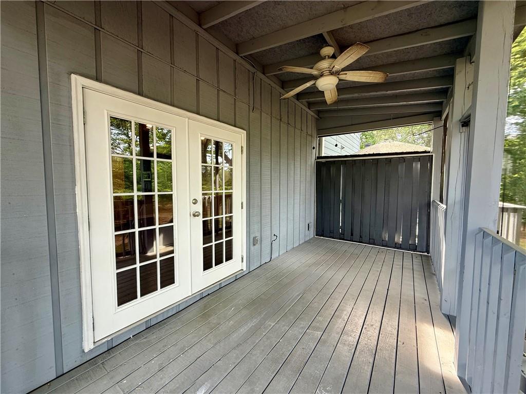 Oak Harbor Townhomes - Residential Lease