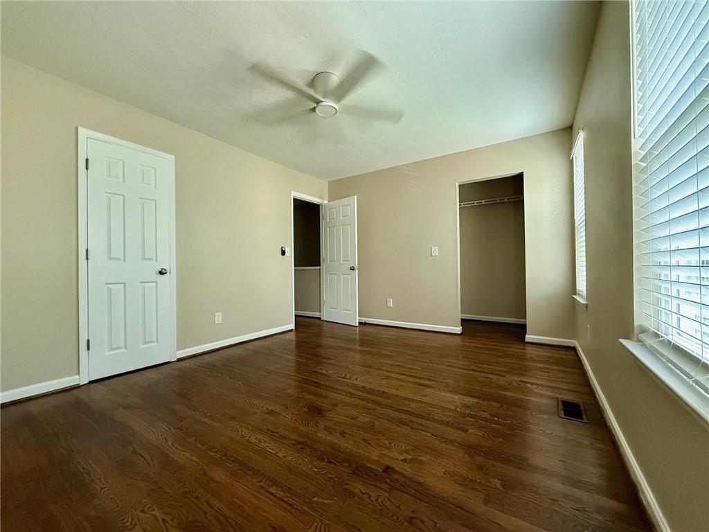 Oak Harbor Townhomes - Residential Lease