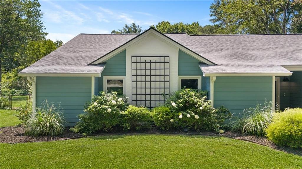 3120 Maple Lane
