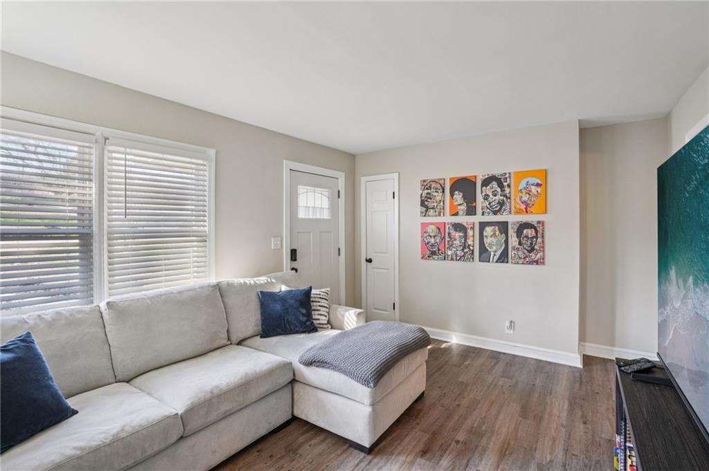 742 Fayetteville Road SE