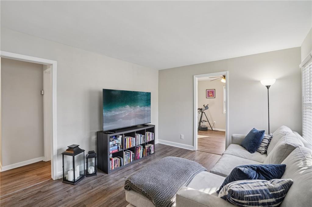 742 Fayetteville Road SE