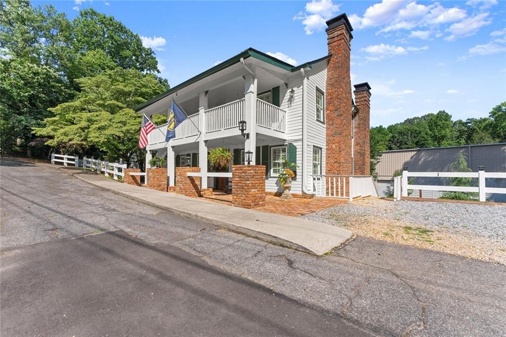168 W West Main Street